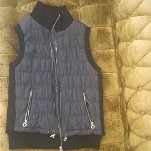 New Womens Calvin Klein Performance Puffer Vest